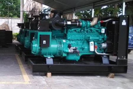 選擇寧波康明斯發電機組租賃商時需要注意哪些？